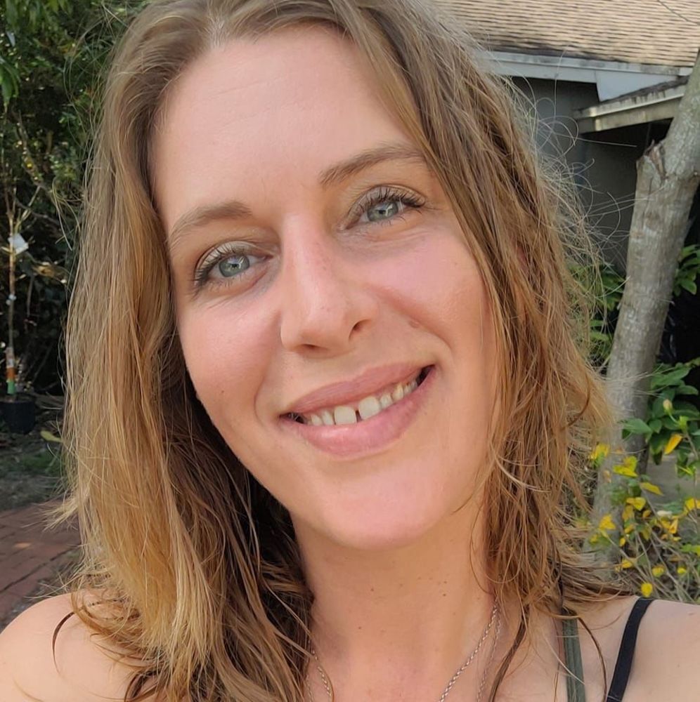 Meet your Posher, Christina